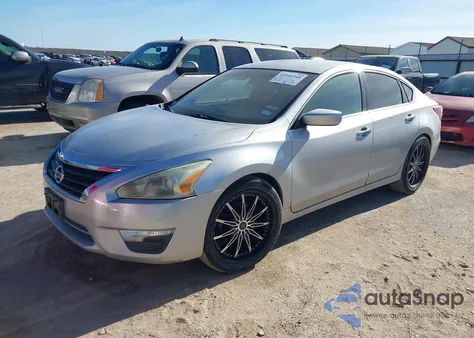 2015 Nissan Altima 2.5/2.5 S/2.5 Sl/2.5 Sv from USA, damaged, VIN 1N4AL3AP6FN310616